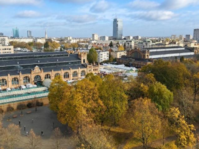 Warszawa, Śródmieście, Aleja Jana Pawła II