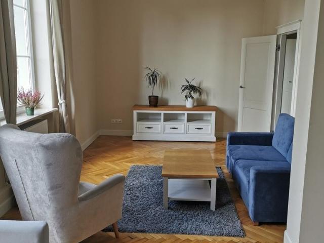 Warszawa, Śródmieście, Długa