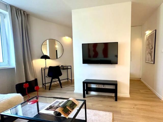 Warszawa, Śródmieście, Emilii Plater, 27,47 m2