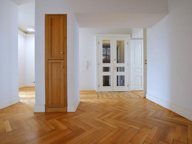 Warszawa, Śródmieście, Krucza