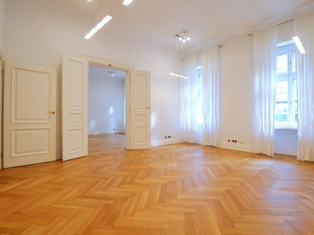 Warszawa, Śródmieście, Krucza