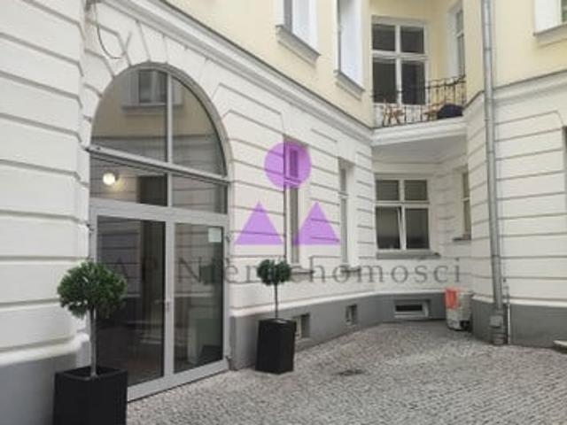 Warszawa, Śródmieście, pl. Trzech Krzyży