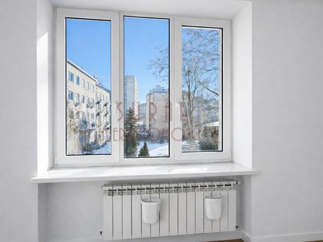 Warszawa, Śródmieście, przy Suligowskiego / balkon / dwustronne / 600 m do Łazienek / moderni