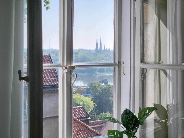 Warszawa, Śródmieście, Stare Miasto, Krzywe Koło 8/10, Krzywe Koło