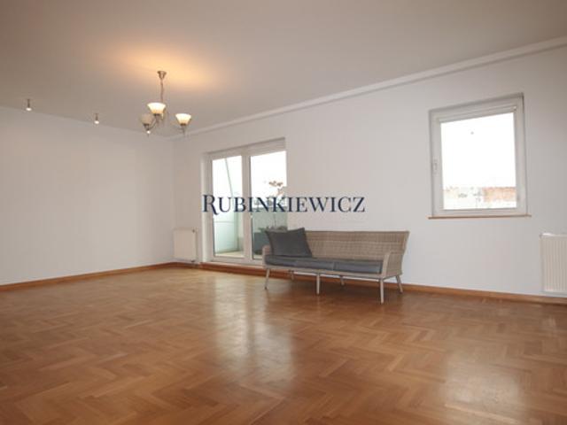 Warszawa, Śródmieście, Ujazdów, al. Jana Chrystiana Szucha