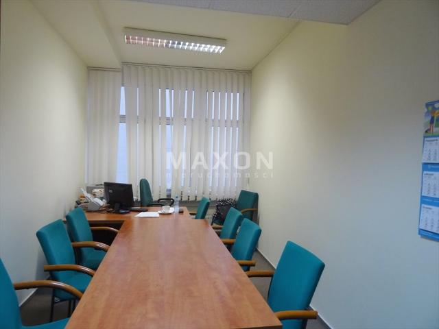 Nowoczesny moduł biurowy 150 m2 w centrum Warszawy