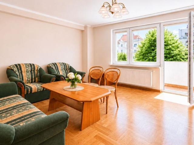 Warszawa, Śródmieście, Warszawa, Śródmieście, Warecka