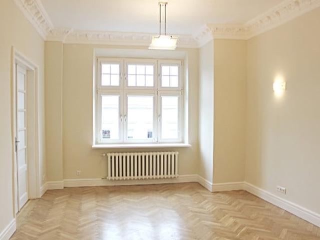 Warszawa, Śródmieście, Wspólna