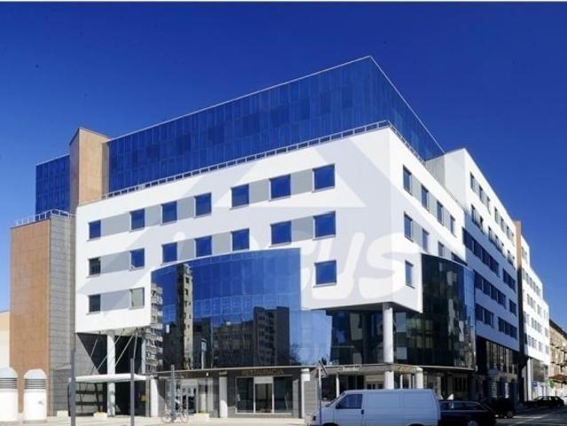 Nowoczesny biurowiec klasy A, 256 m2, Śródmieście