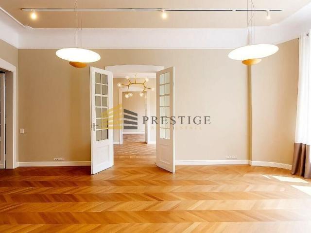 Warszawa, Śródmieście, 212 m2