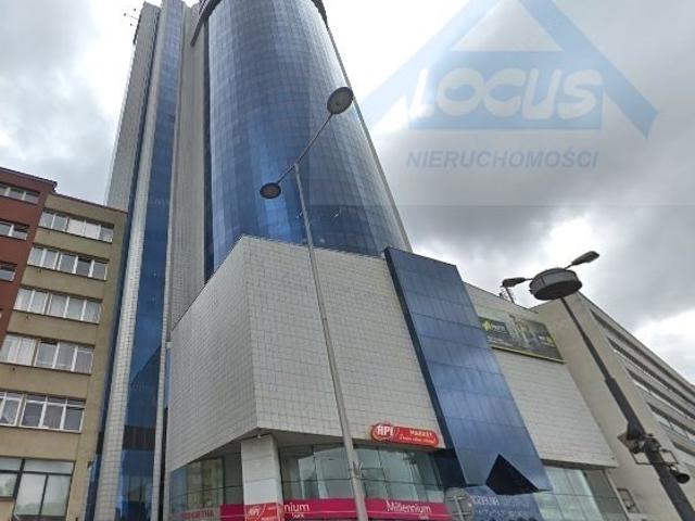 Nowoczesny biurowiec 450 m2 w centrum Warszawy z udogodnieniami