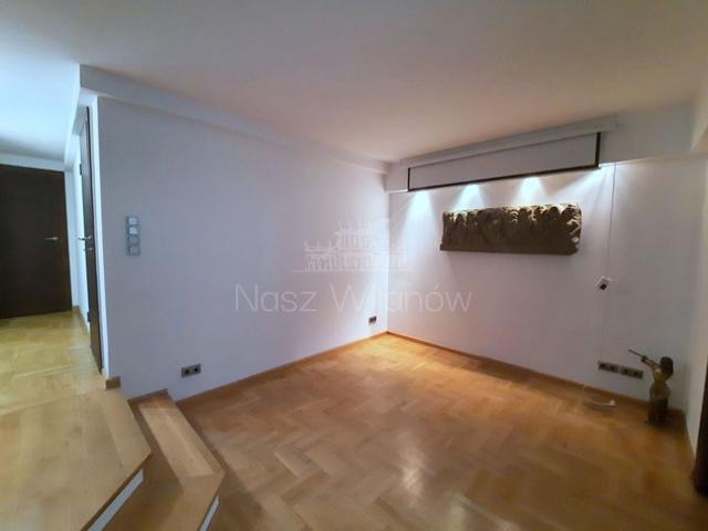 Warszawski, Warszawa, Wilanów, Królowej Marysieńki