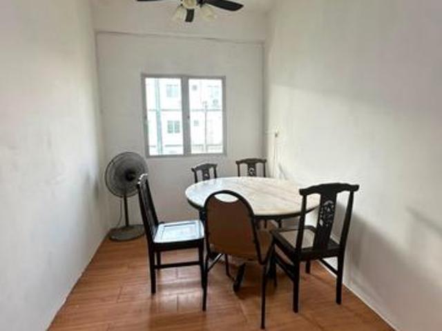 Wassion Avenue Townhouse Upper Unit For Sale15th MileKota Samarahan
