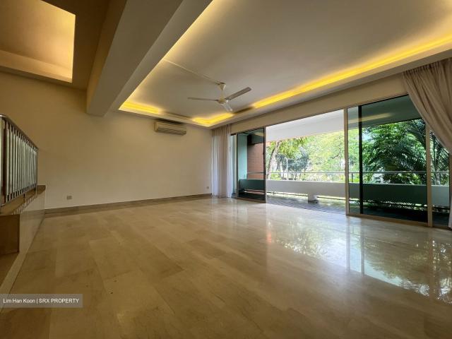 Watten Estate Condominium D11, Condominium