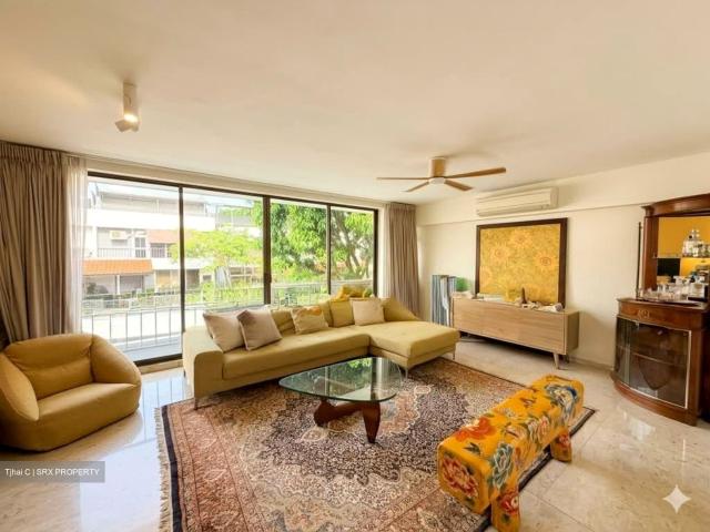 Watten Hill D11, Condominium