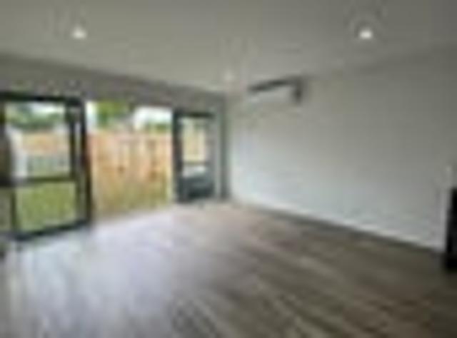 Wattle Downs, 3 bedrooms, $680 pw