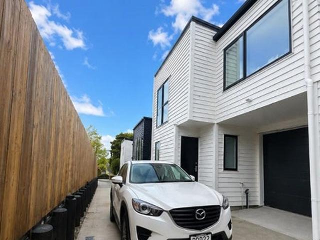 Wattle Downs, 4 bedrooms