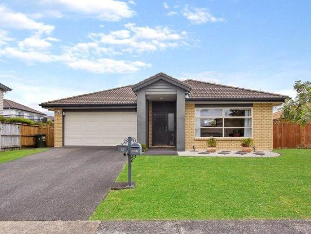 wattle downs, 4 bedrooms