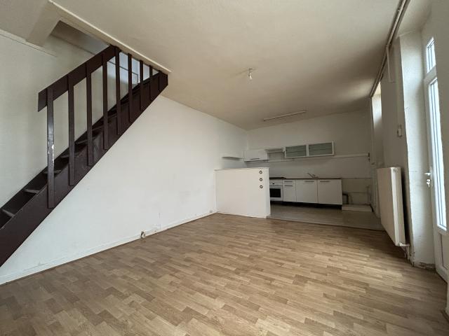 WATTRELOS, T3 en duplex