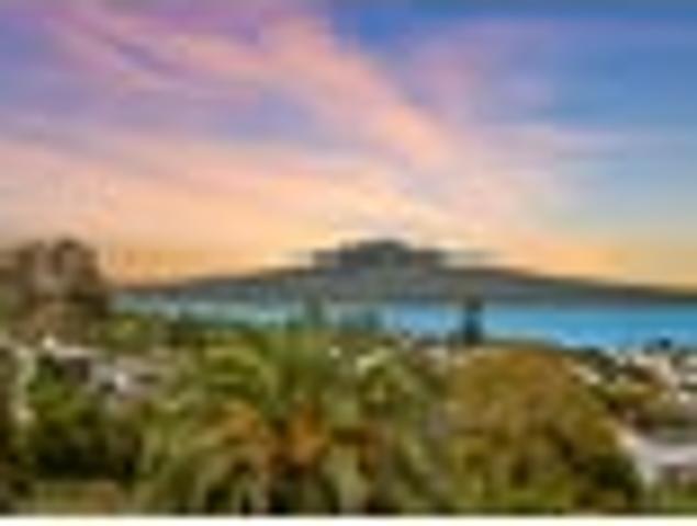 Water view gem – Style, space and serenity