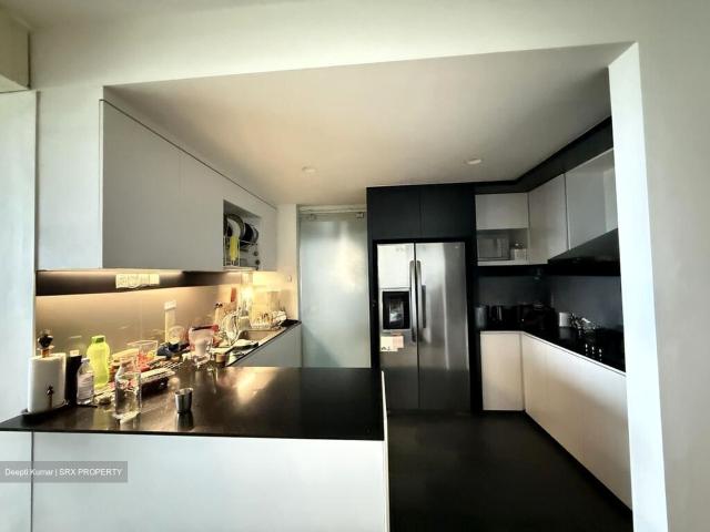 Water Place D15, Condominium