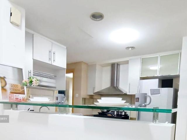 Water Place D15, Condominium