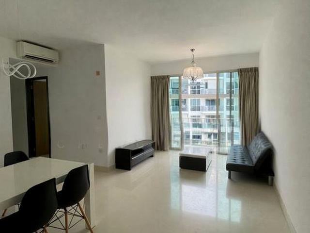 Watercolours D18, Condominium