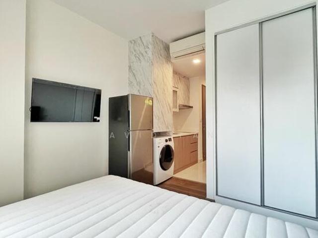 Watercolours Executive Condominium For Rent, $2,000, 1 Bed 1 Bath 250 sqft $8.00 psf