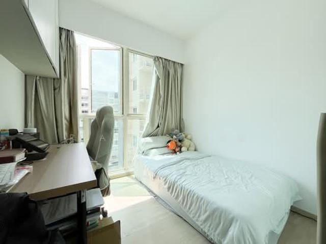 Watercolours Executive Condominium For Sale, $1,650,000, 4 Bed 3 Bath 1,238 sqft $1,333.00 psf
