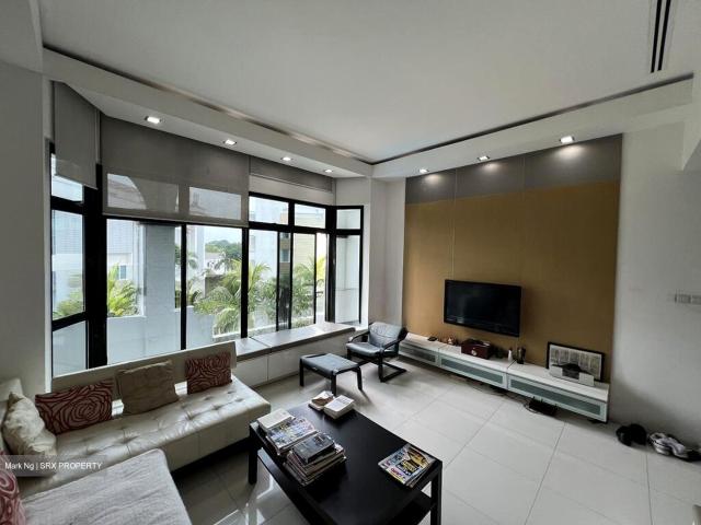Watercrest D17, Condominium