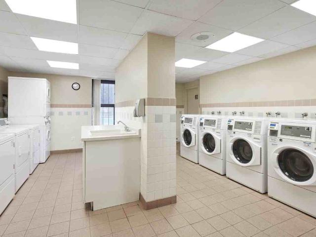 Waterford Tower 1 Bedroom Apartment for Rent at 2645 Battleford Rd, Mississauga, ON L5N 3R8 Meadowvale