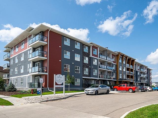 Waterford Village Apartments 3 Bedroom, 2 Bath Apartment For R