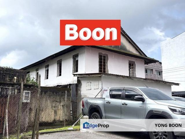Waterfront Double Storey Warehouse For Rent @ KUCHING