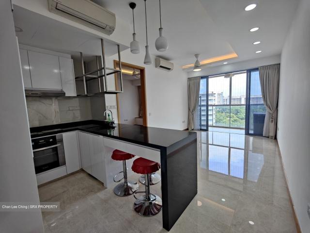 Waterfront Isle D16, Condominium