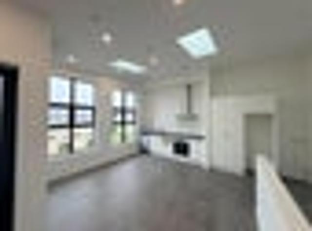 Waterloo, 1 bedroom, $570 pw