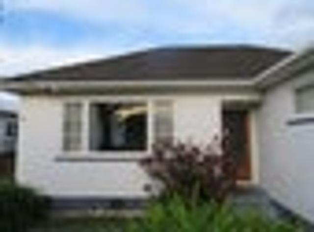 Waterloo, 2 bedrooms, $550 pw