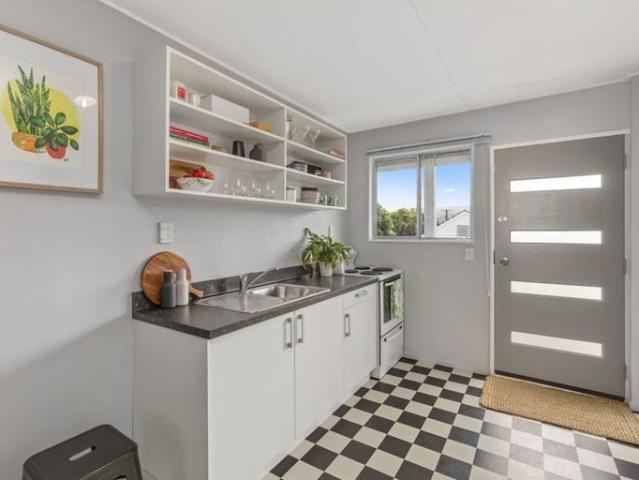 waterloo, 2 bedrooms