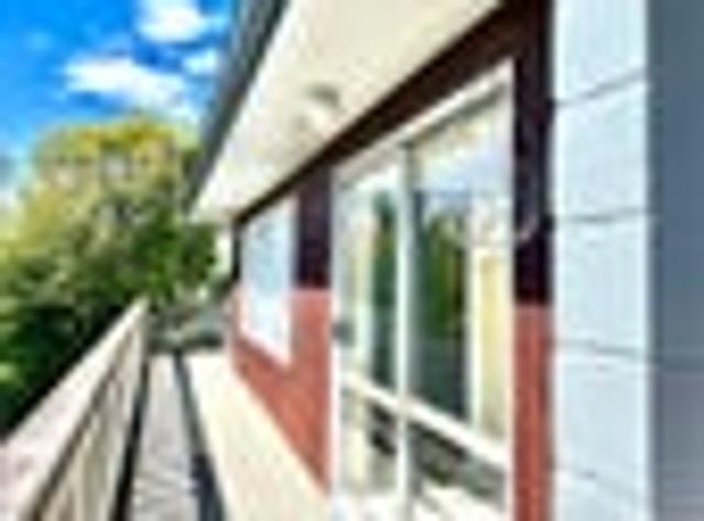 Waterloo, 2 bedrooms, $515 pw