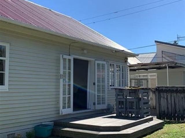 waterloo, 2 bedrooms
