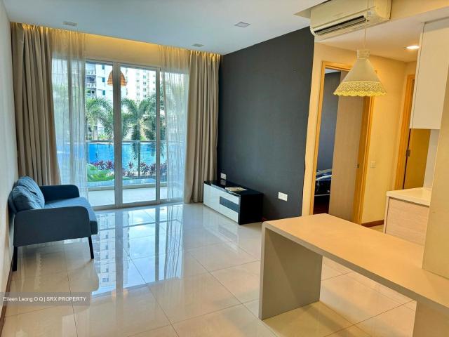 Waterview D18, Condominium