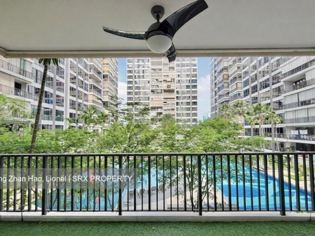 Waterwoods D19, Condominium