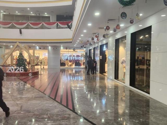 Wave Mall Commercial Shop 1300 Sq. Ft. in Gomti Nagar Lucknow Listing ID: #10054