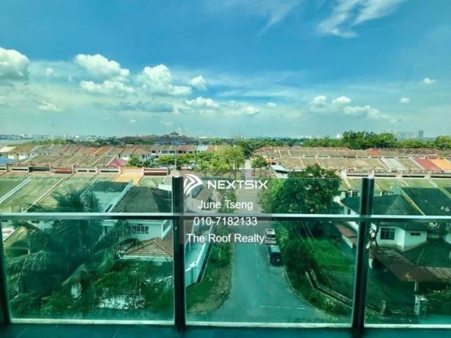 Wave Marina Cove