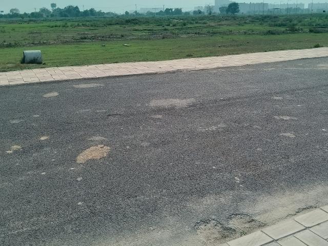 Wave City 194 Sq.Yd. Plot in Wave City Ghaziabad Listing ID: #10104