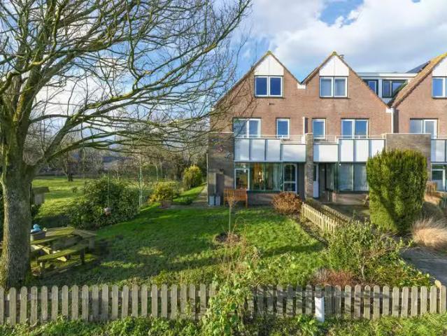 Waver 9 A Ouderkerk aan de Amstel
