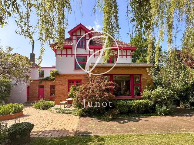 Wavrin CENTRE Maison à vendre 11 pièces 273m² Garage