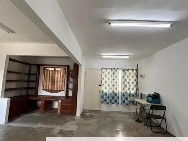 Wawasan Low Cost Flat