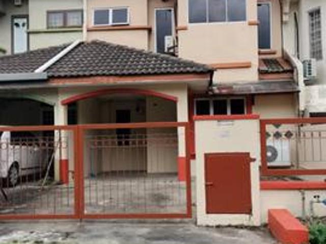 Wawasan Puchong 2 Storey Terrace Partially Furnished Bandar Puchong