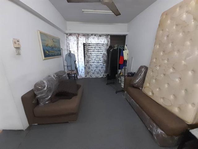Wayton Court Pulau Tikus 3Bedrooms 850sf Kitchen Cabinet 1Carpark