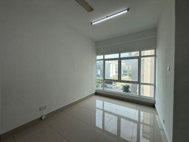 WAY BELOW MARKET Mutiara Ville condo Verdi Eco Eclipse in Cyberjaya